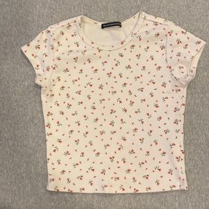 brandy melville crop top !!